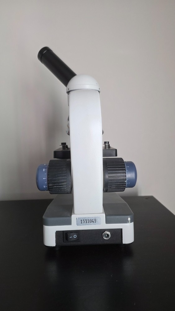 AmScope Portable Student Compound Microscope