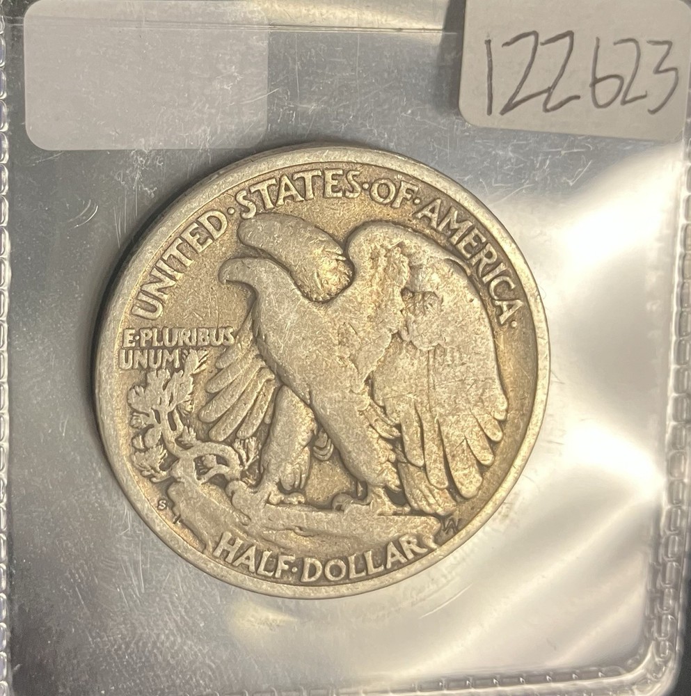 1927 S WALKING LIBERTY Half Dollar 122623