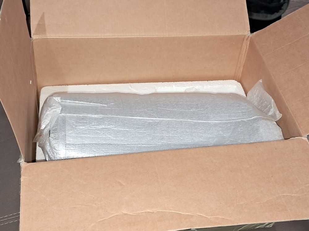 2 Infinity SAT 1100 Seaker and Subwoofer