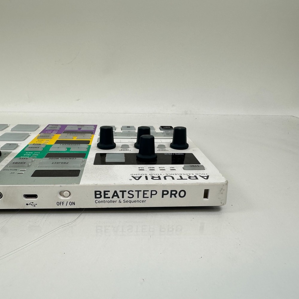 Arturia BeatStep Pro Controller & Sequencer White; AS-IS