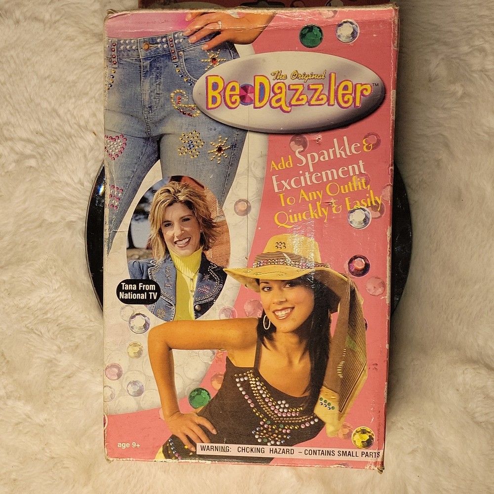 BeDazzler Rhinestone & Stud Setting Tool BDZ-06 with Attachments & Studs