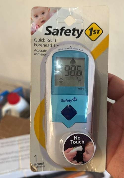 Safety 1st Quick Read Forehead No Touch Thermometer