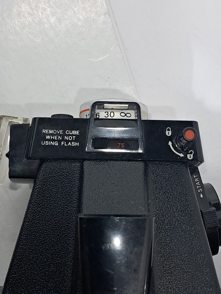 Polaroid Super Shooter Plus Land Camera (a)