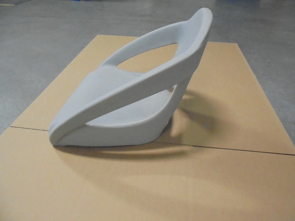 TROPHY BUCKET SEAT – GRAY