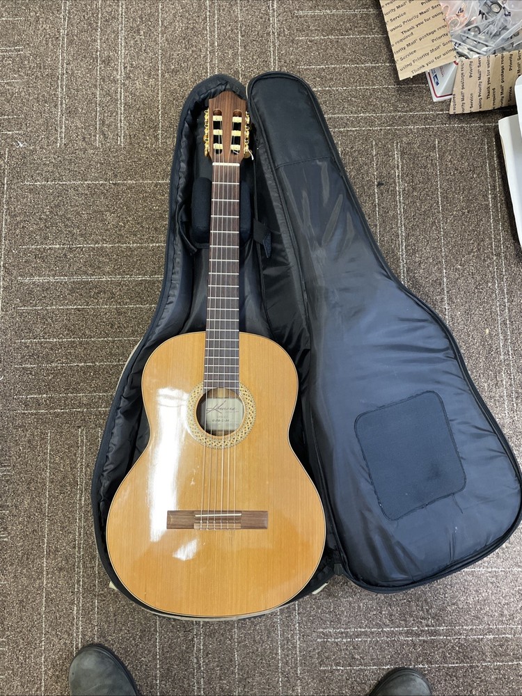 Kremona Sofia SCT Classical Guitar – Handcrafted in Bulgaria
