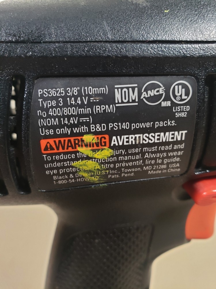 Black & Decker 14.4V PS3625 3/8" Chuck Type 3 Cordless w/ a Battery Pack