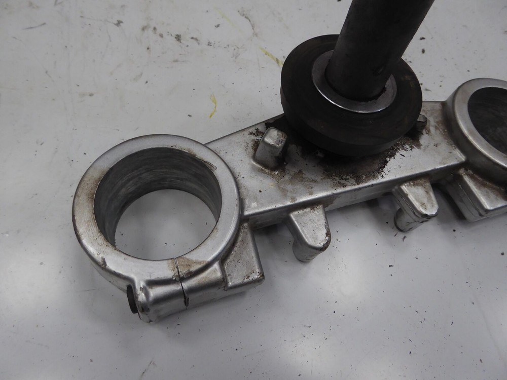 GENERIC TRIGGER SM50 2009 BOTTOM YOKE