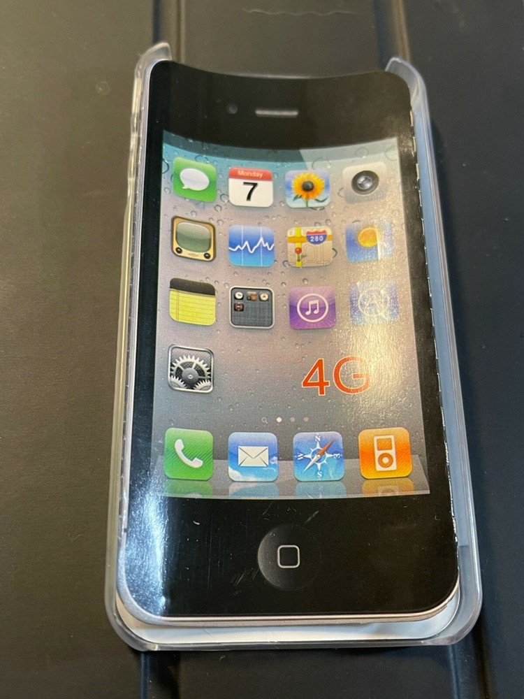 GEAR4 COVER for iPhone 4 / 4S