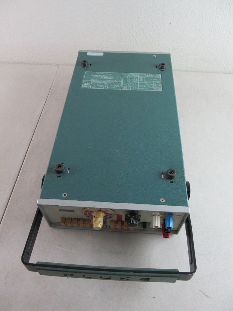 Fluke 515A Portable Calibrator, Working Condition