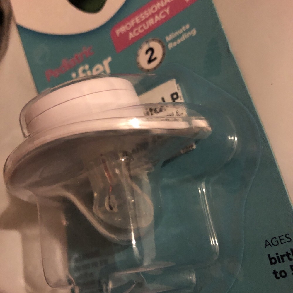 NEW Baby Pediatric Pacifier VICKS Thermometer Digital Temperature Reader 2minute