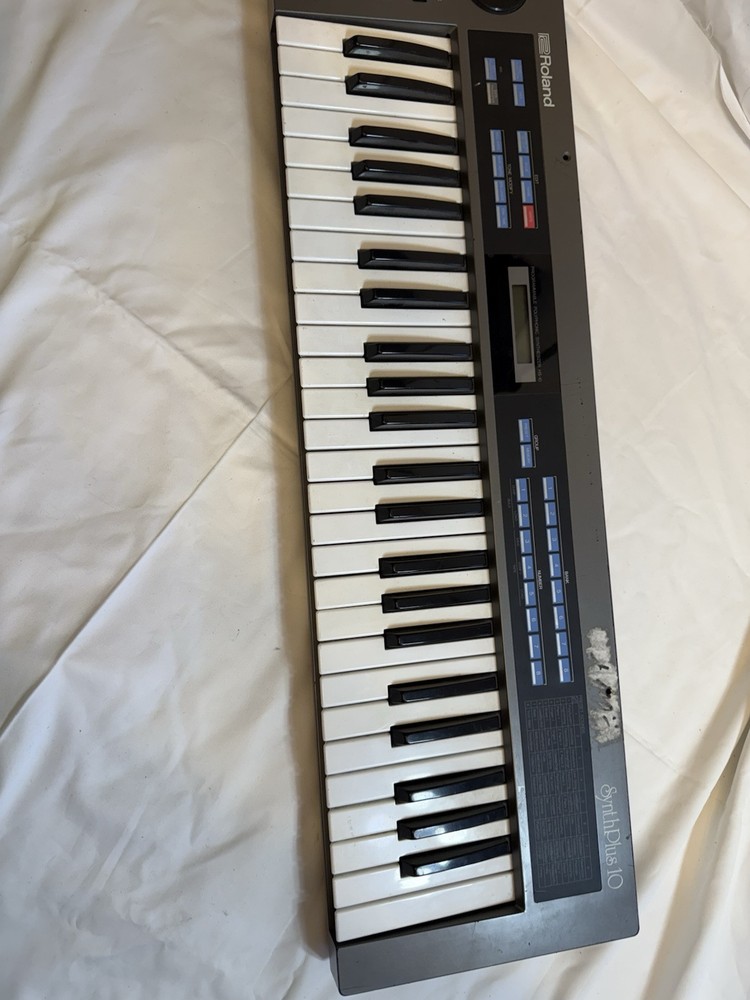 Roland Synth plus 10