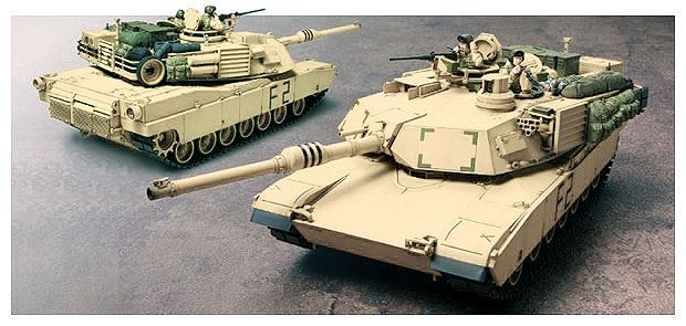 Tamiya - 1/35 M1A2 Abrams Main Battle Tank Plastic Model Kit