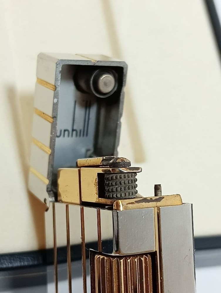 Working Dunhill Rollagas lighter silver gold with box