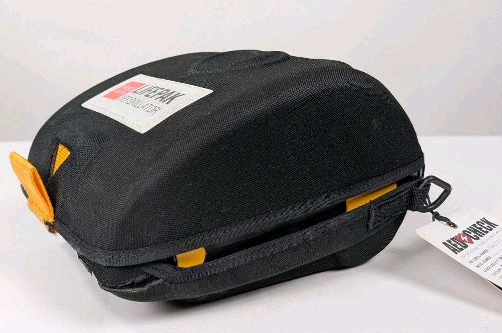 Physio Control Lifepak CR Plus With Case