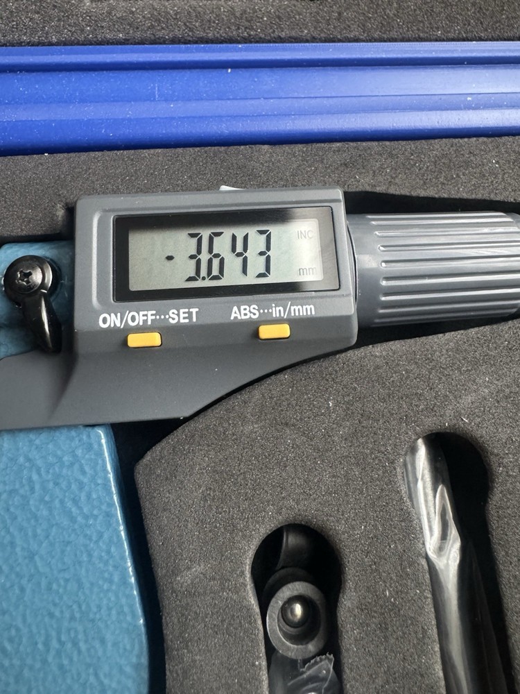 Central Tools 3m314-00 4 Piece Digital Micrometer Set with Case