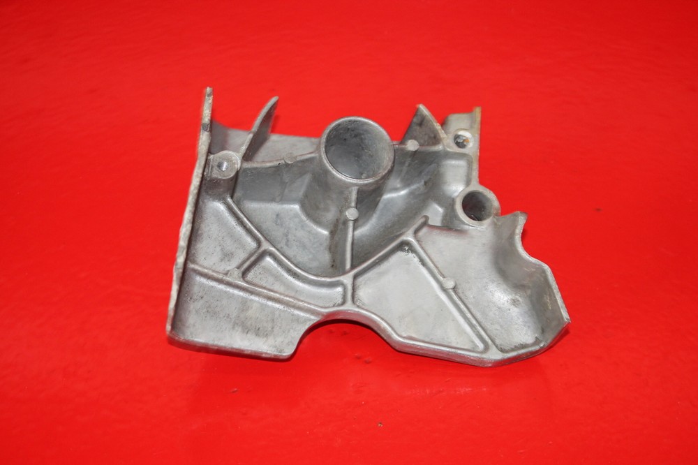 97 HONDA NIGHTHAWK CB250 ENGINE SPROCKET COVER