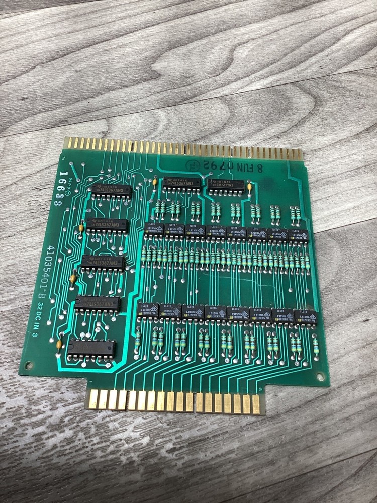 Universal Instruments 41035401-B  Card  #112L41