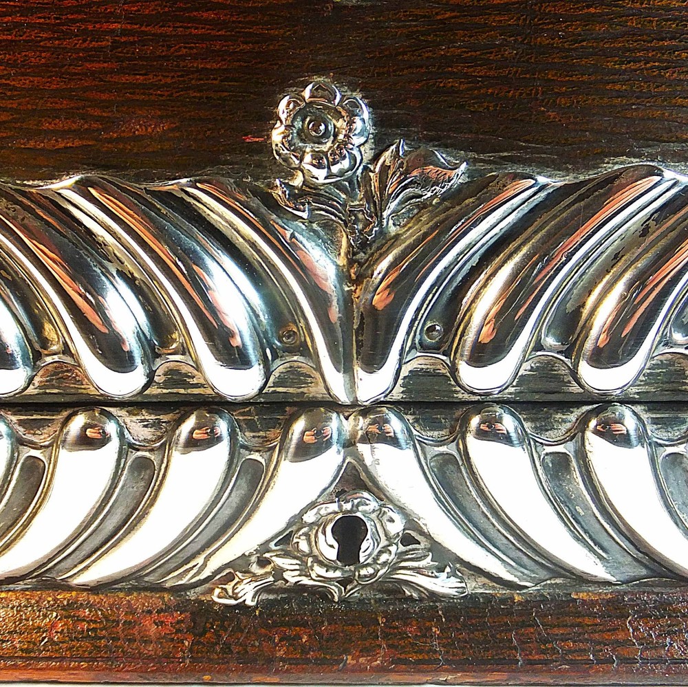 SUPERB SILVER MOUNTED LEATHER STATIONARY BOX by WILLIAM COMYNS - 1908