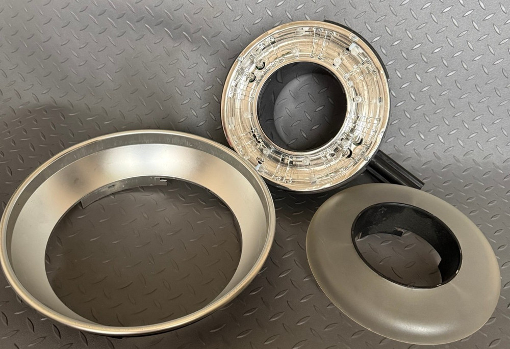 Ring Light - Paul C Buff - Ring Light - ABR800 with moon unit