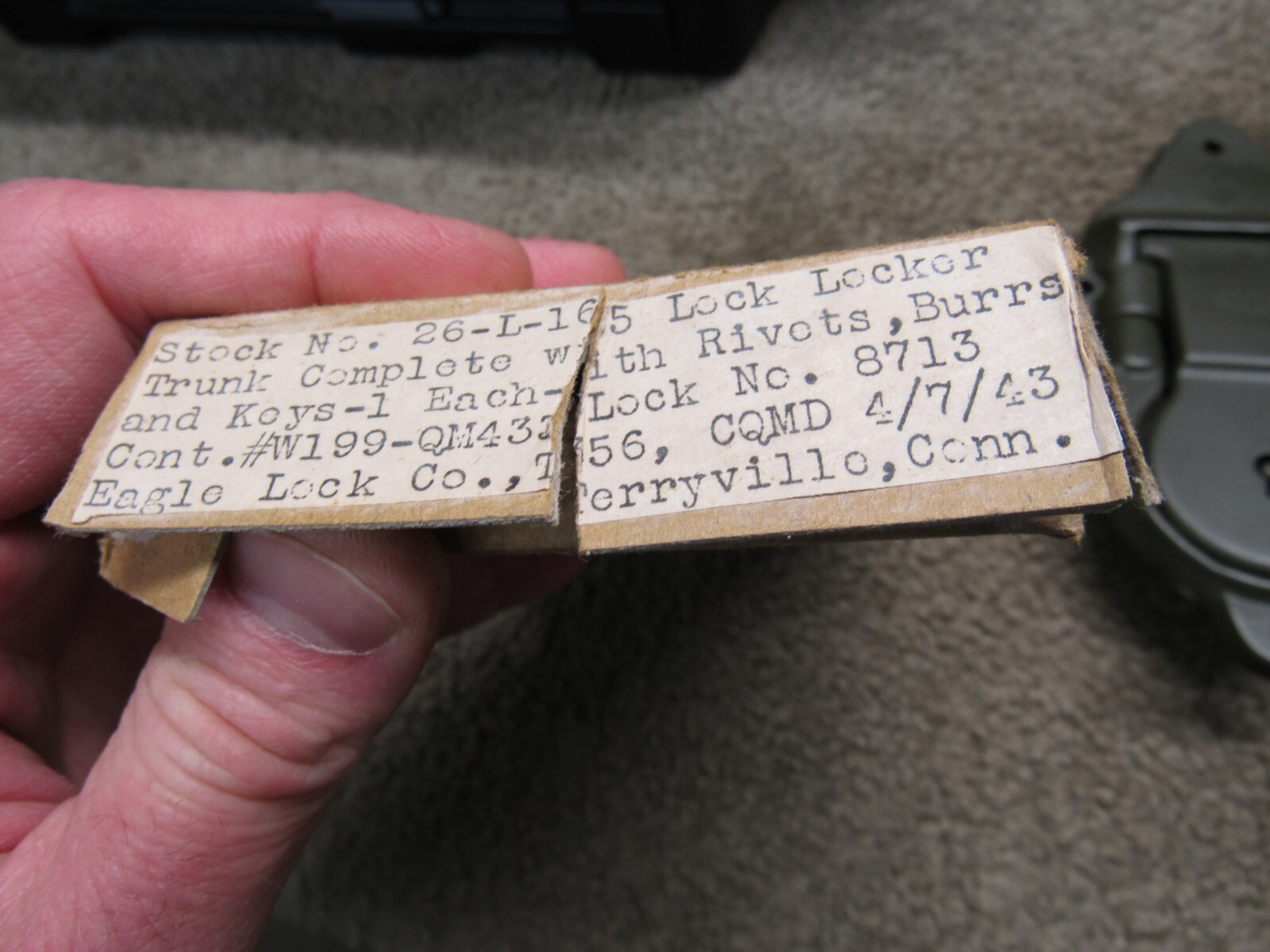 WW2 US Military Trunk Footlocker Lock W/ All Hardware 1943 Eagle Lock Co Conn