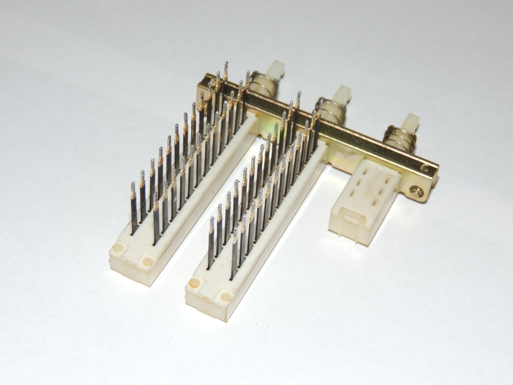 SANSUI SE-8X EQ-Push Switch Assembly 07800900