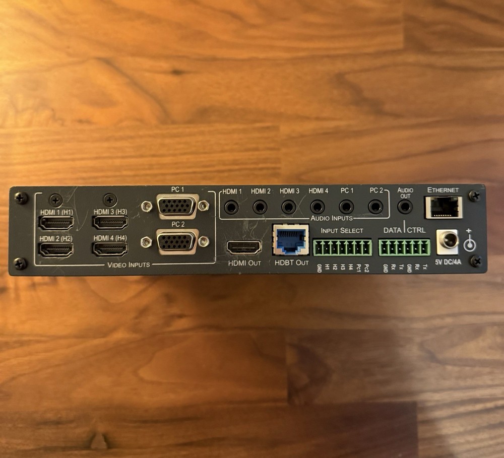 Kramer VP-440 6-Input Presentation Switcher / Video Scaler