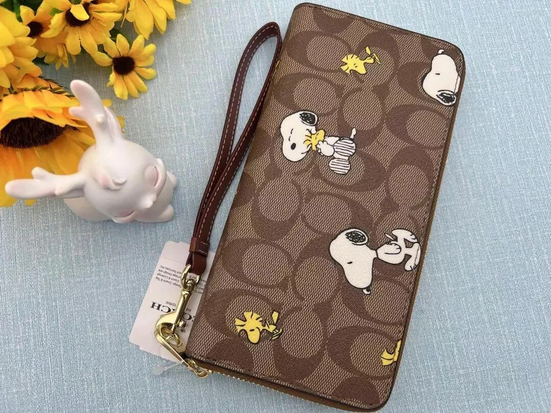 COACH x PEANUTS Long Zip around Wallet Snoopy Woodstock Khaki Signature New