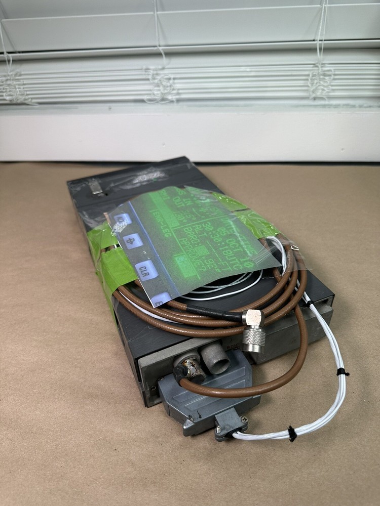 Bendix King KLN 90B GPS Receiver w/ Tray (D2639)