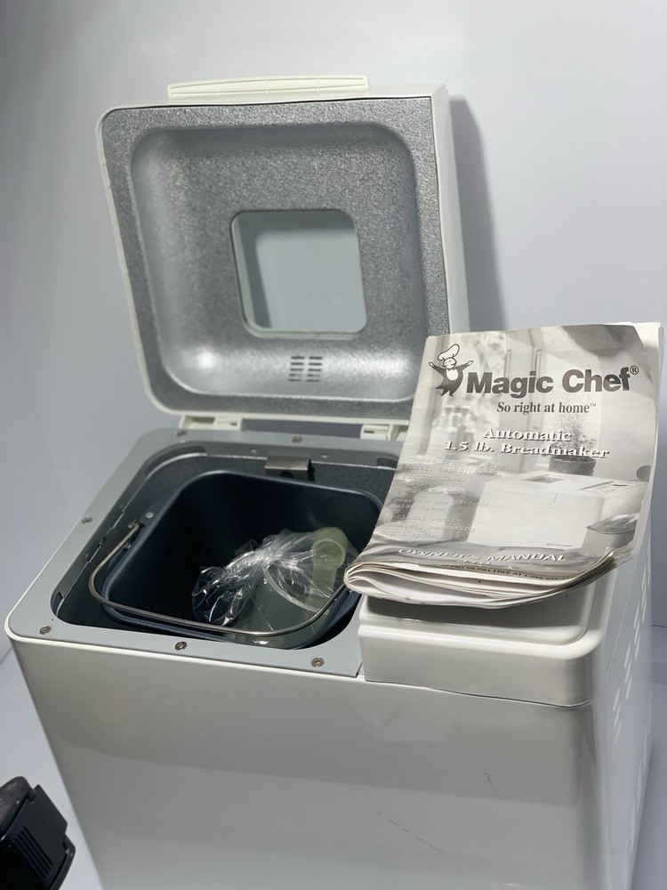 Magic Chef Bread Maker ES1850 Automatic 1.5 lb & Instruction Manual Free Ship
