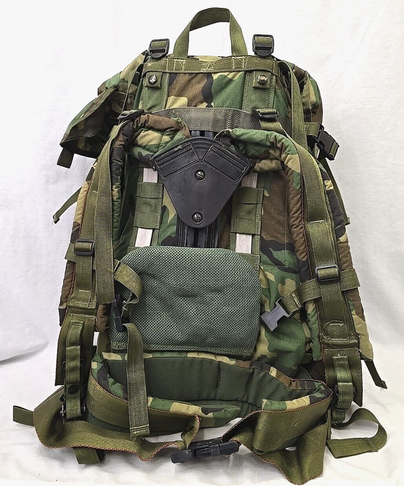 USGI Field Pack Large w/ Internal Frame Woodland Cag Sof Devgru Seal