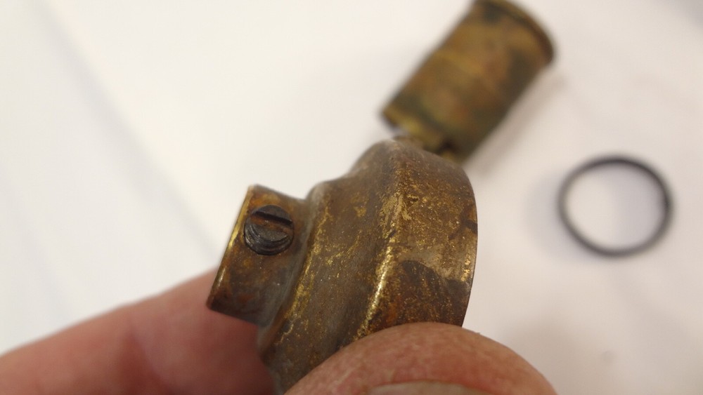 antique socket Westinghouse base unmarked Lang shell Edison Era IONA?