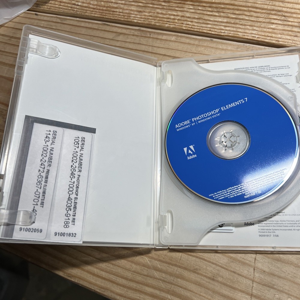 Adobe Photoshop Elements 7 & Premiere Elements 7 Complete 2 Disc CD-Rom Software