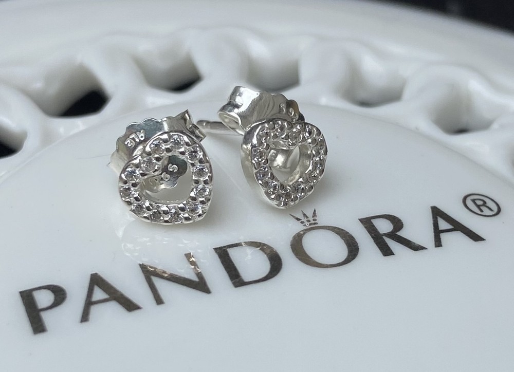Authentic Pandora Open Heart Stud Earrings #290528CZ