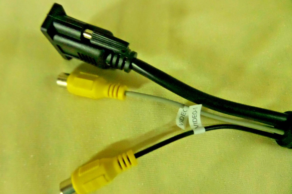 GARMIN VIDEO CABLE