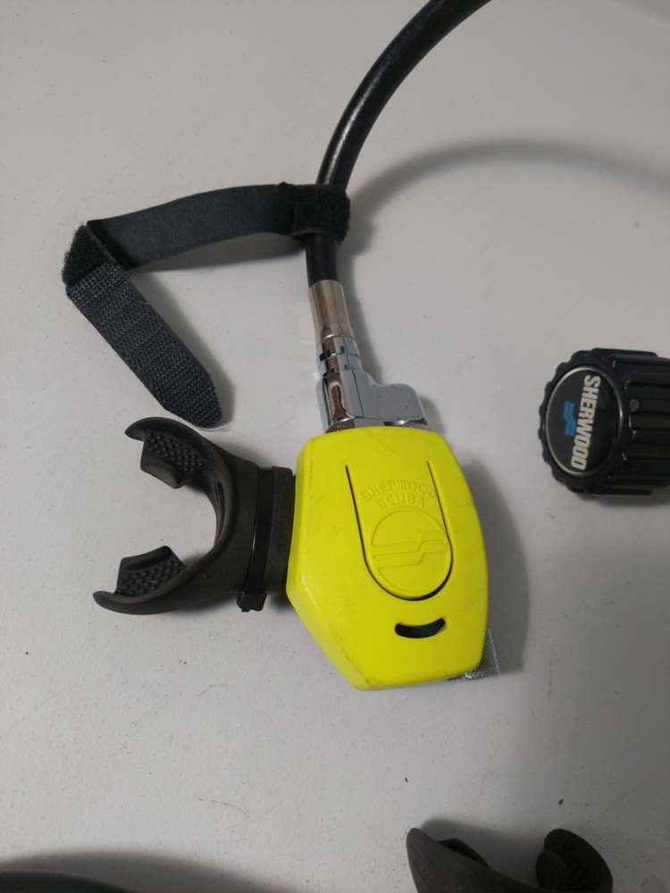New Sherwood Scuba Diving Regulator