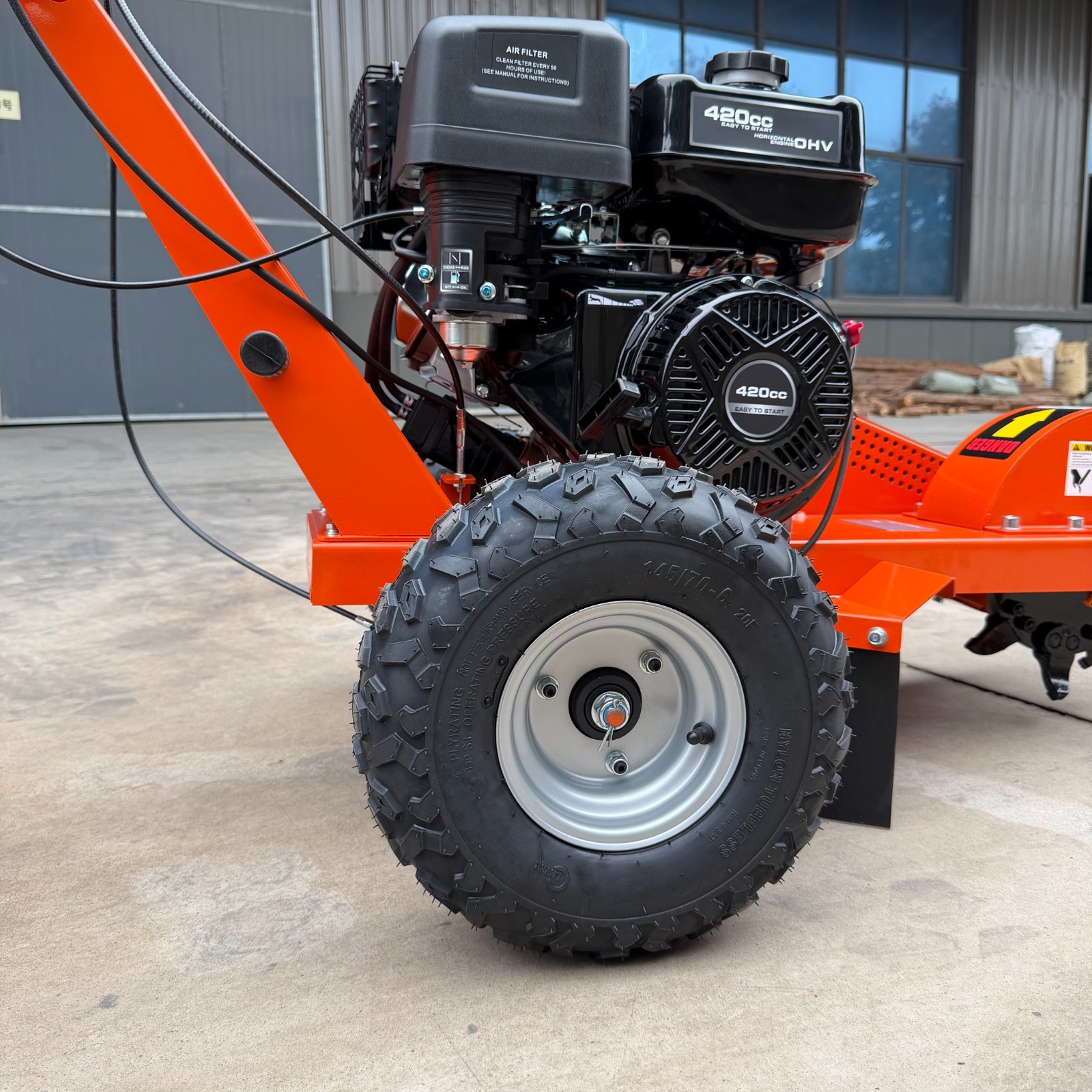 15HP 420CC Gas Stump Grinder Walk-Behind 15" Cutting Height 10" Depth