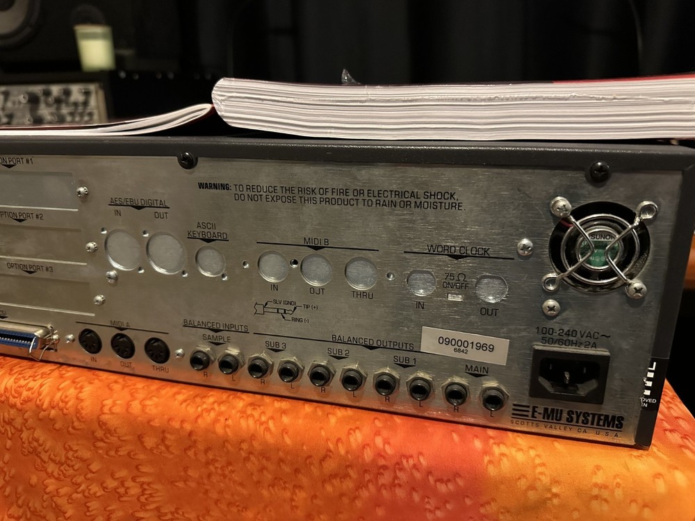 E-MU E6400 Ultra Emulator Sampler w/ EIII, Proteus sounds and more