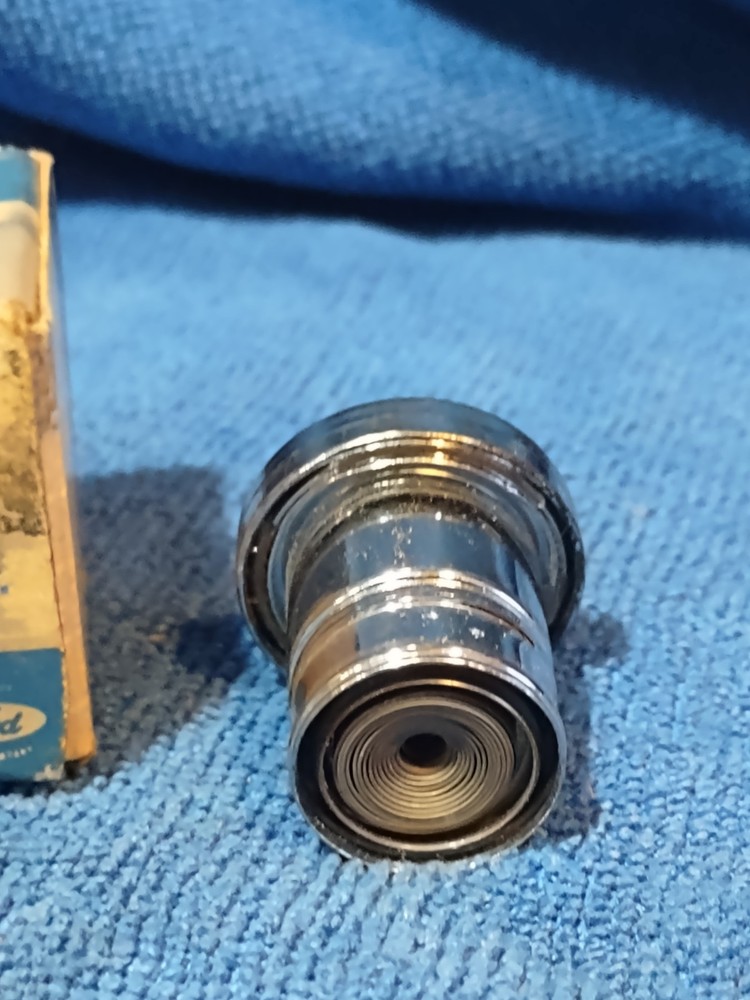 NOS C6GY-15054-B, 1966 comet cyclone lighter element