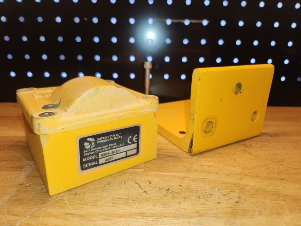Spectra Precision Laserplane Slope Sensor 0365-4010 w/Mounting Bracket