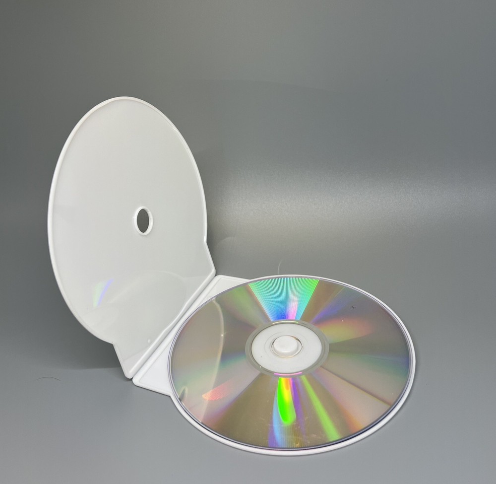 25 PCS NEW CD/DVD CLAM SHELL CASES PAKRITE CSHELL, WHITE, JS100WHITE
