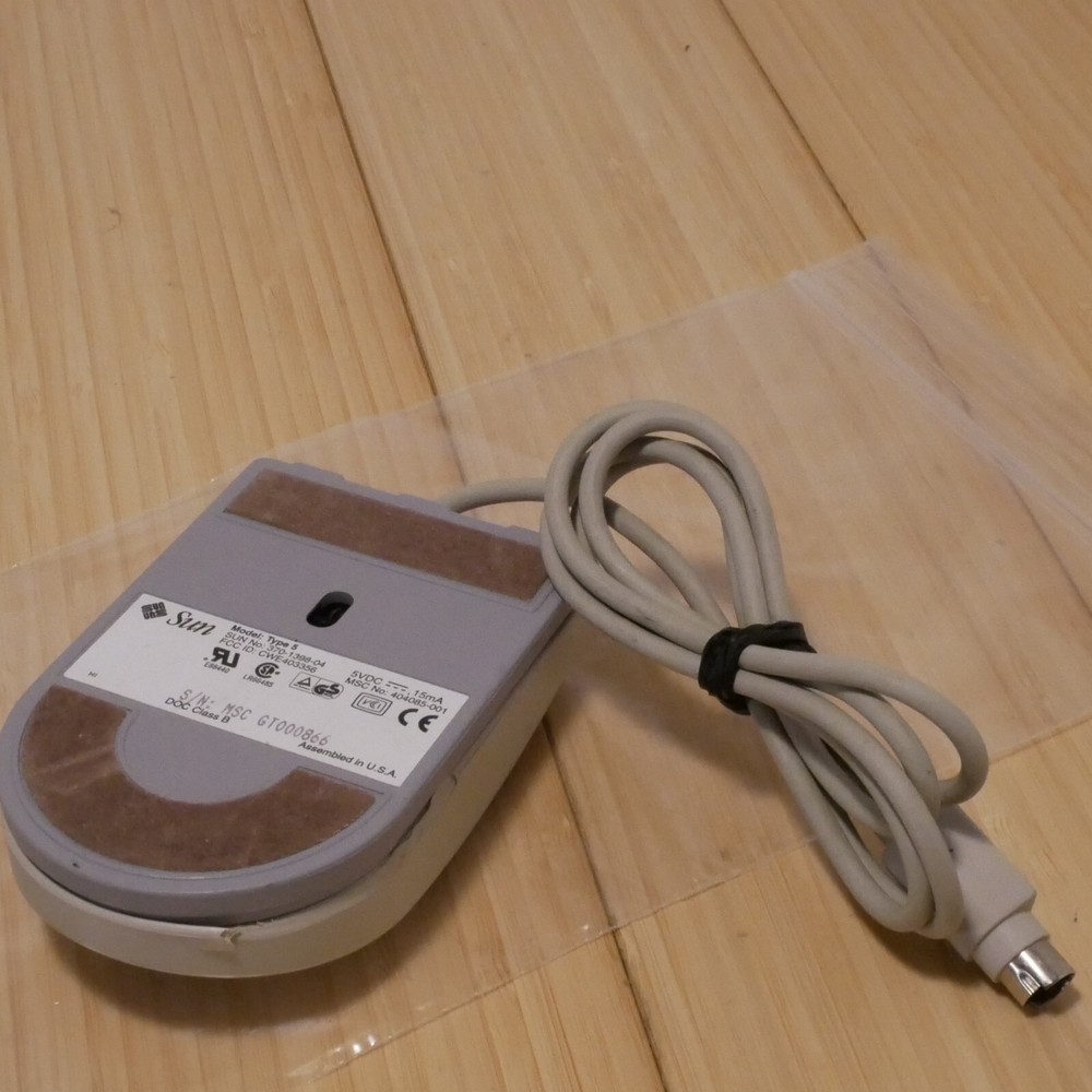 For Parts - Untested Sun 370-1398 Type 5 Optical 3-Button Mouse