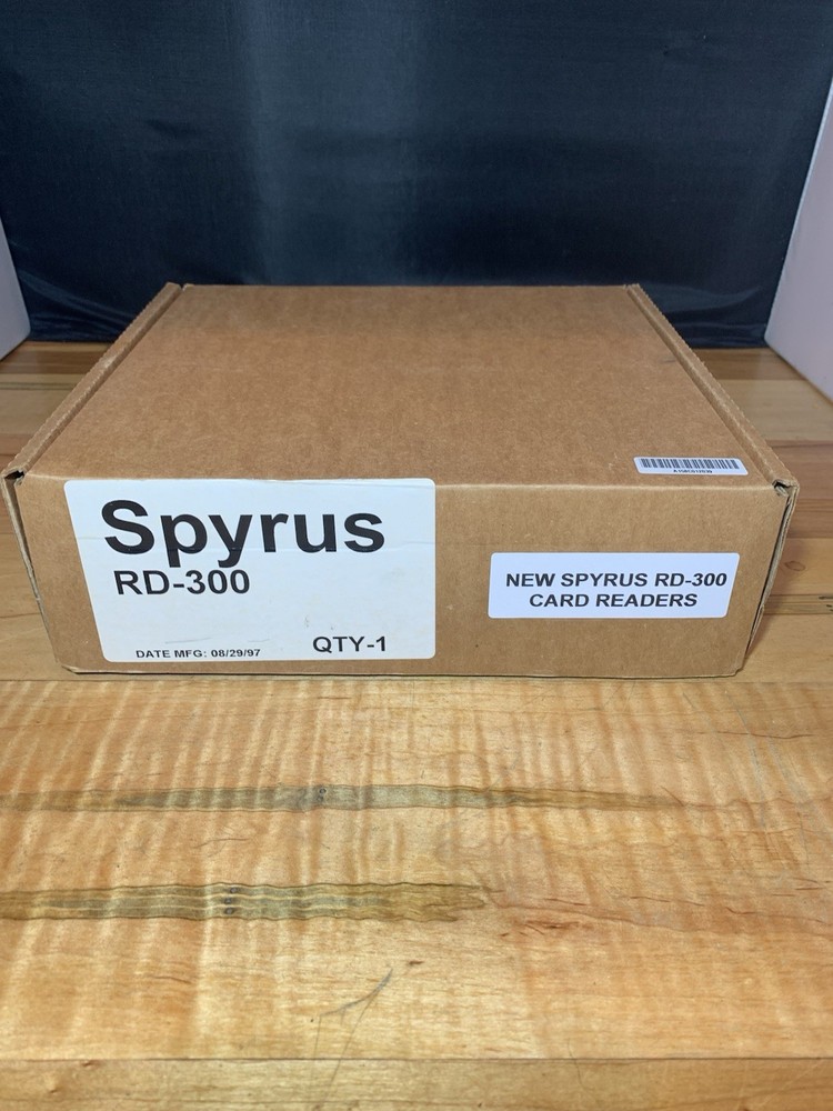New In Box 1997 Spyrus RD300 SCSI CF Drive Card Reader NOS