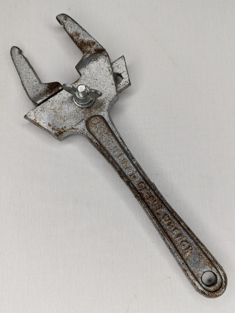 Chicago Spec MFG Co. Adjustable Wing-Nut Locking Slip & Lock Plumbers Wrench