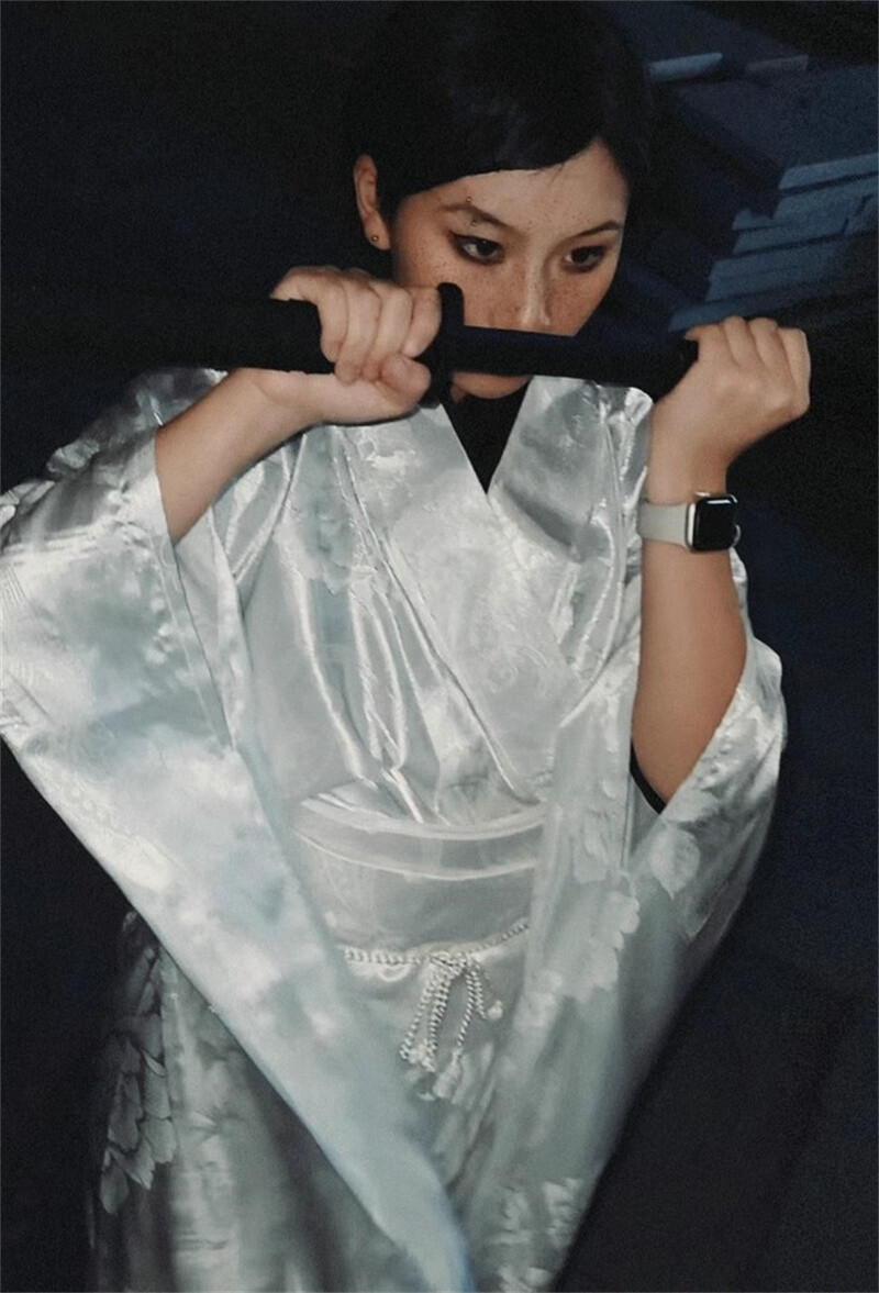 Japanese Kimono Furisode Dress Show Traditional Women White Jacquard Costume