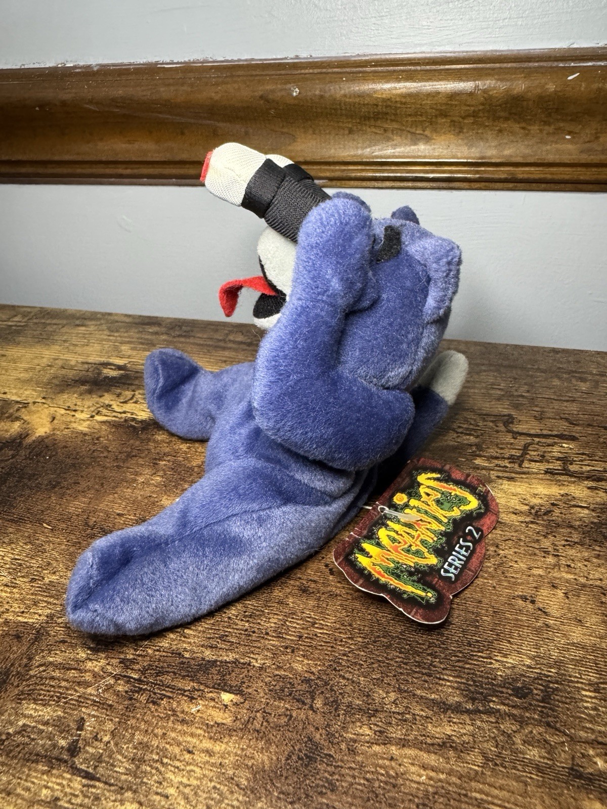 Idea Factory 1998 Meanies Series 2 Peeping Tom Cat Bean Bag Plush