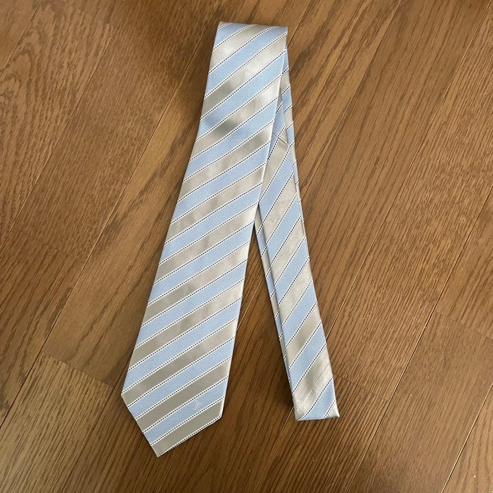 Louis Vuitton striped tie
