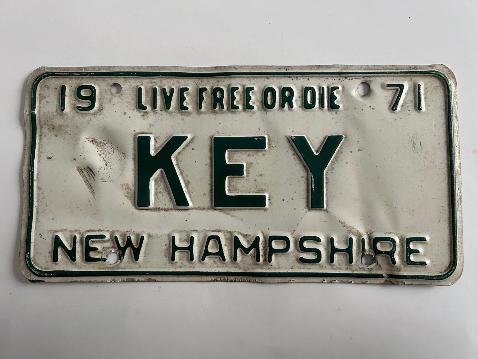 Vanity License Plate KEY Locksmith Business Decor Keys New Hampshire bangs dents