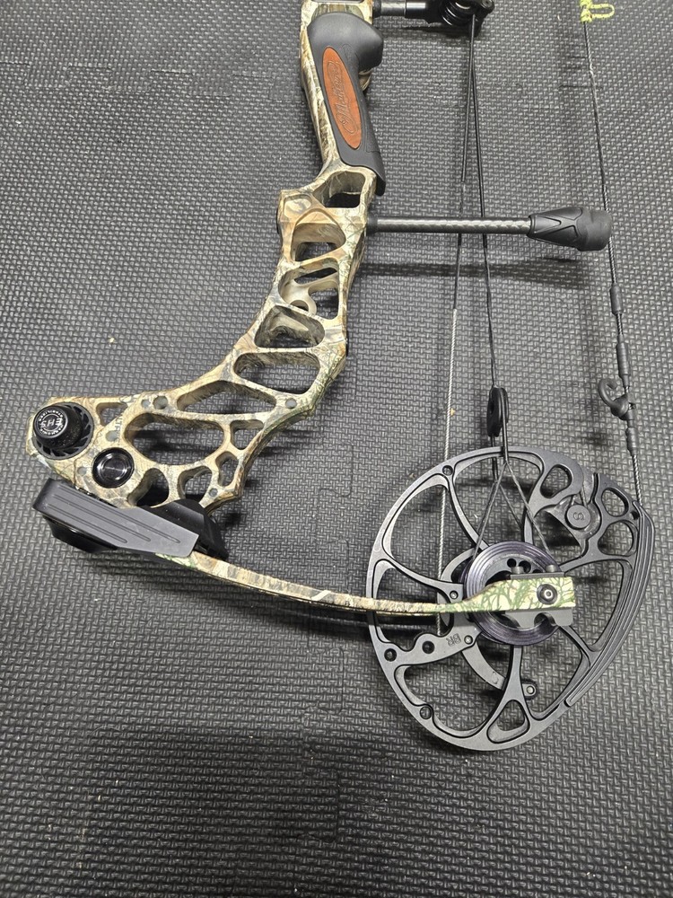 Mathews Vertix