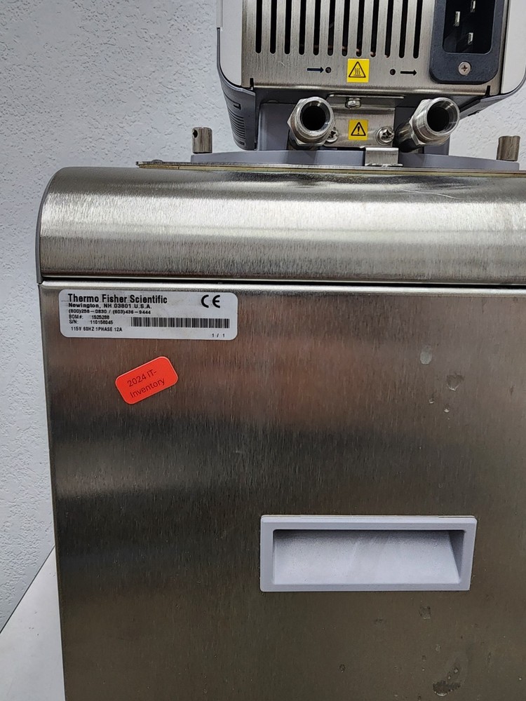 Thermo HAAKE A28 Chiller Recirculating Bath w/ SC100 Digital Controller