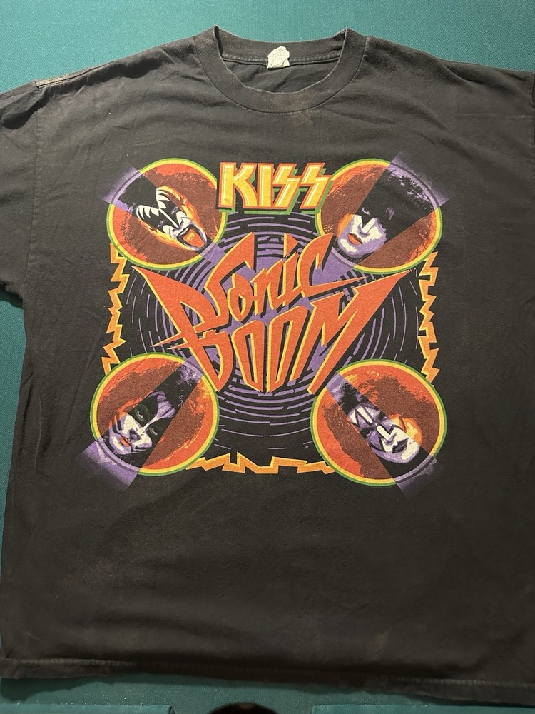 KISS Sonic Boom 2010 Concert Tour Rock & Roll Band Vintage Shirt Men's size XL
